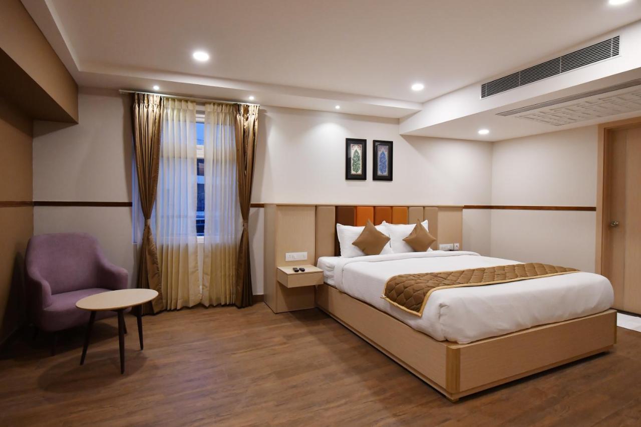 Soho Boutique Hotel Майсуру Екстер'єр фото
